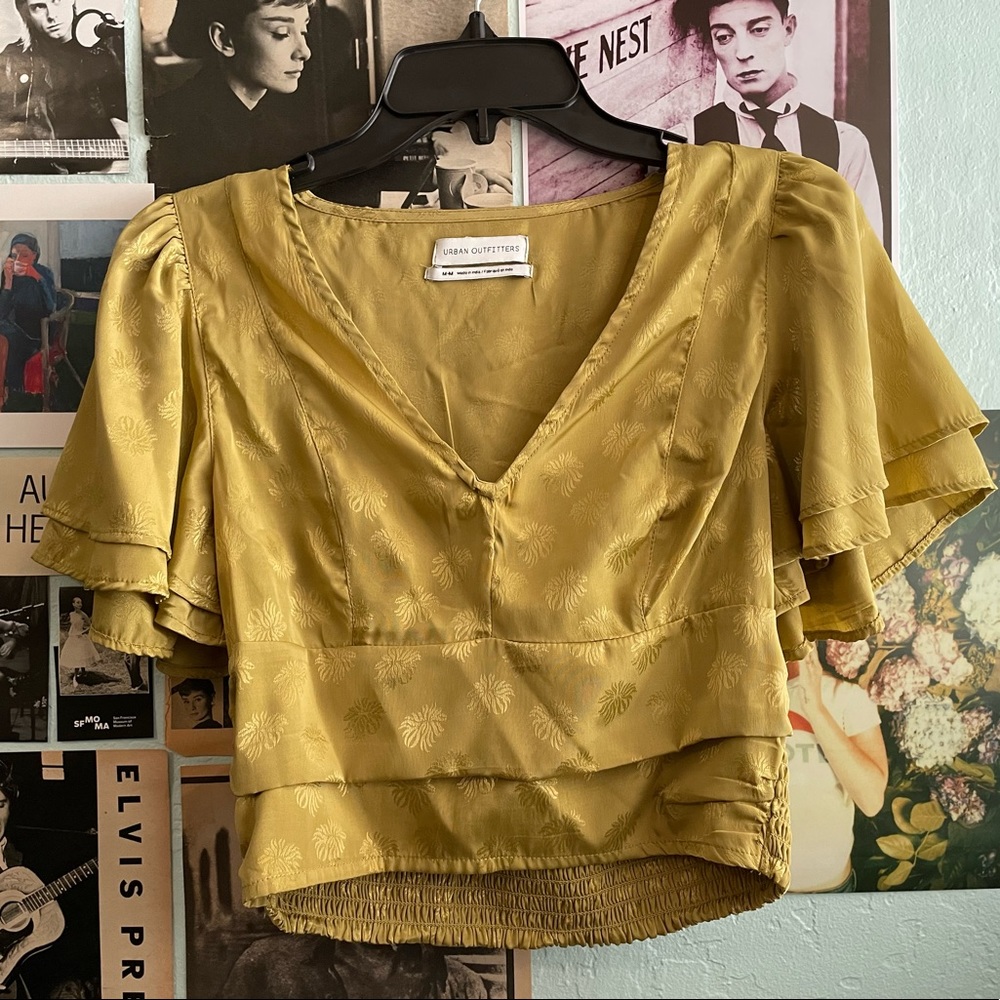 URBAN OUTFITTERS OLIVE CROP SILK BLOUSE (SIZE MEDIUM)